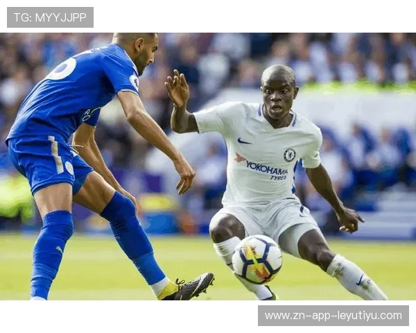 切尔西边路突破和换位配合让比分改写——战术洞察与实战启示